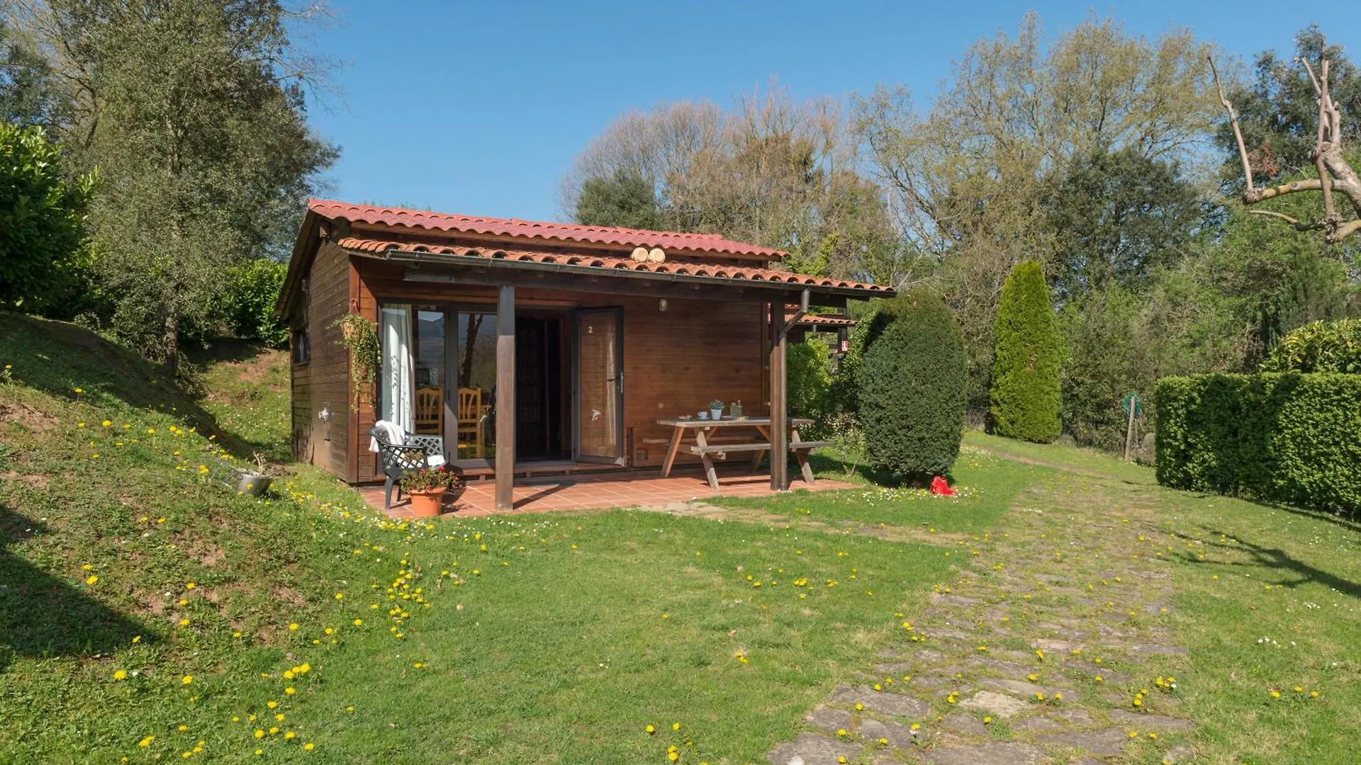 Camping Ecologic Lava Santa Pau